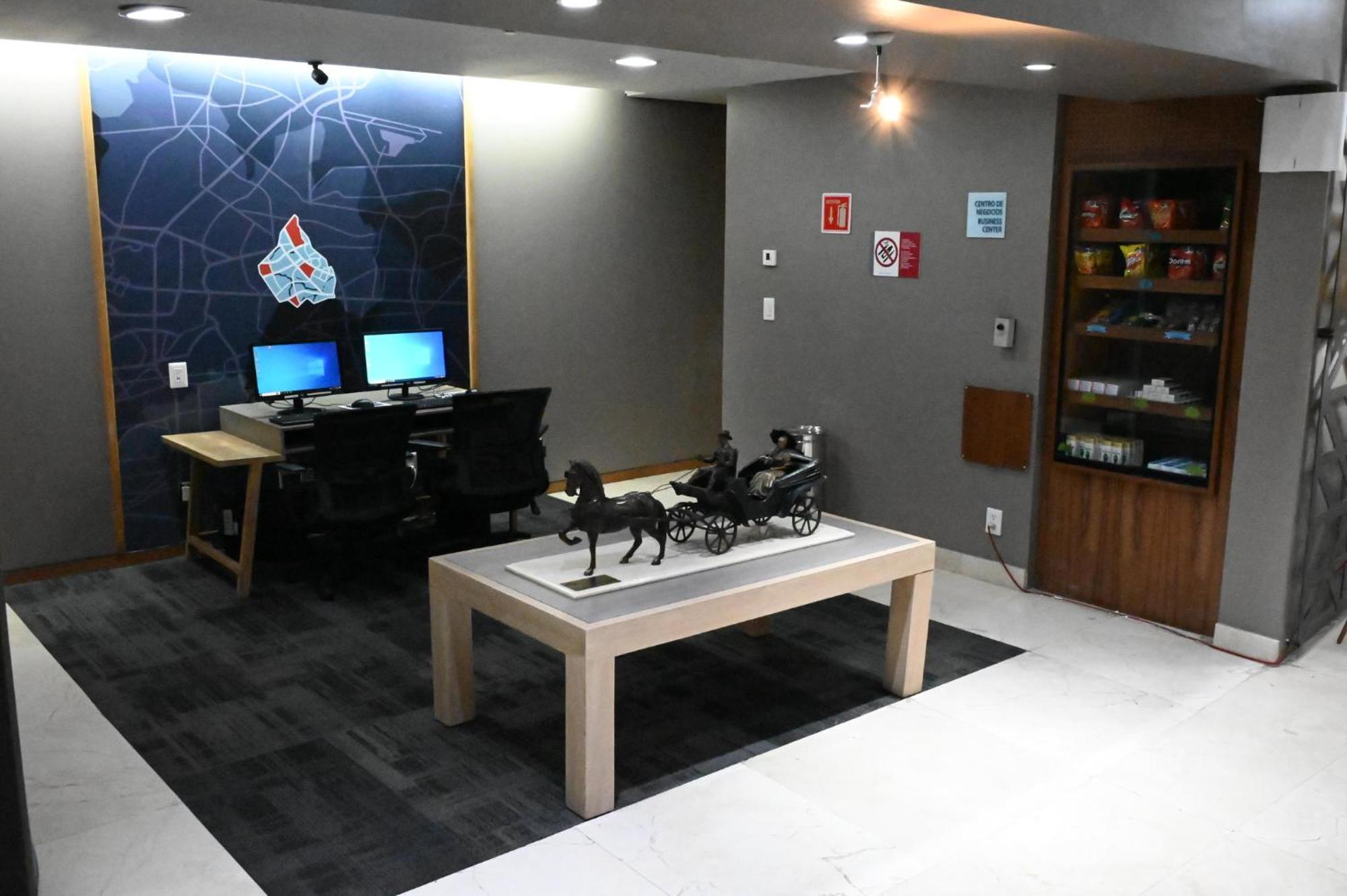 Express Reforma By Ihg 4*